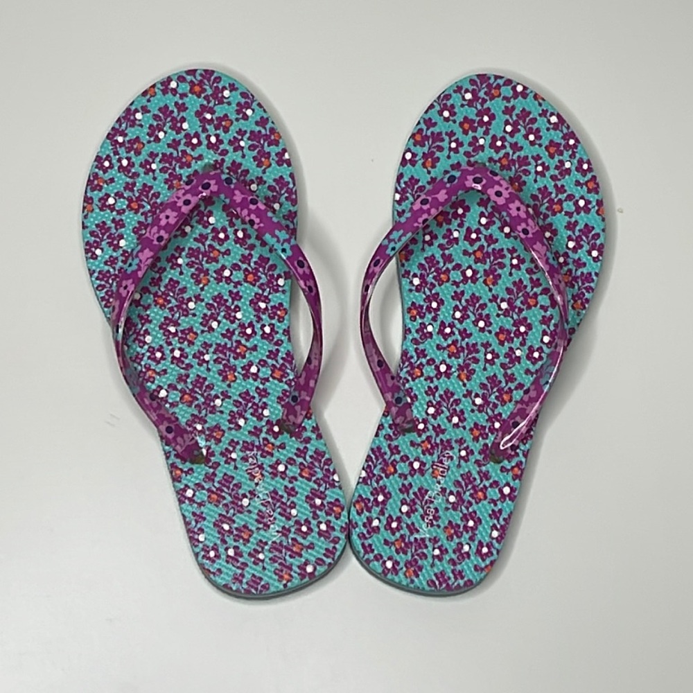 Vera Bradley Flower pattern flip flops